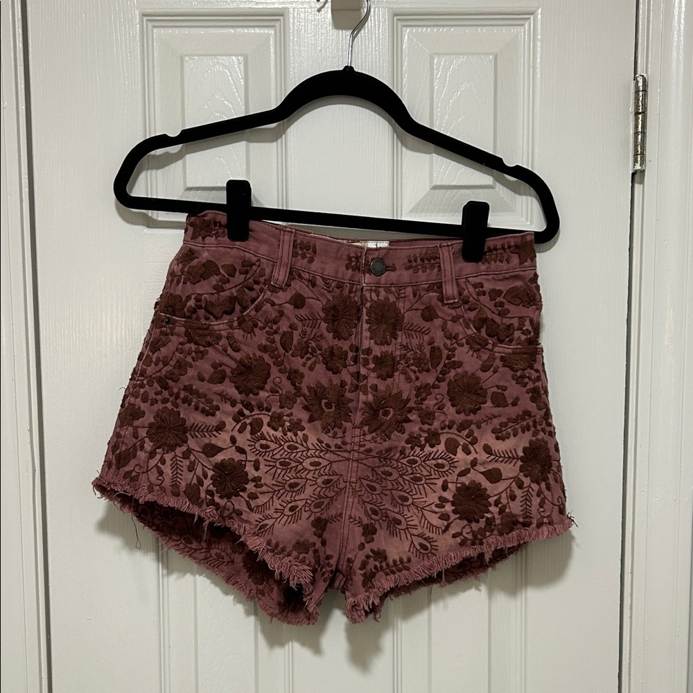 Free People. Embroidered Floral High-Rise Women's Shorts - Dusty Rose